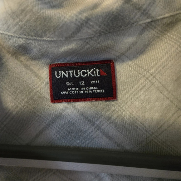 UNTUCKit Villefranche Button Up Sleeveless Gray & White Plaid Women’s 12 (L) - Picture 4 of 12